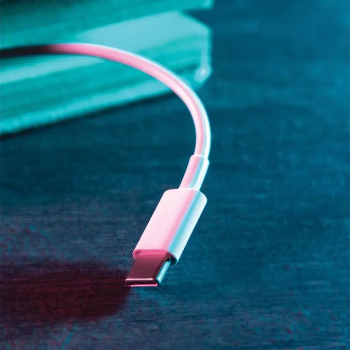 Image du produit Subsonic Câble USB-C Charge and Play pour PS5 (PS5)
