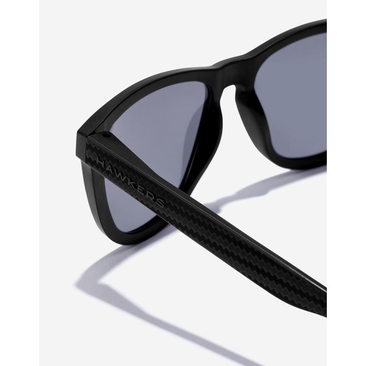 Produktbild Hawkers polarisierte Sonnenbrillen One Raw Carbon Fiber Schwarz (Ø 55,7 mm)