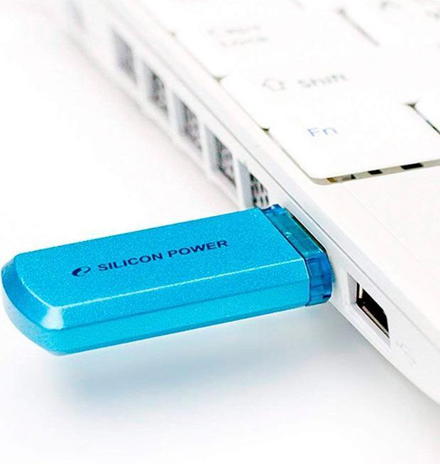 Produktbild Silicon Power Helios 101 - USB-Flash-Laufwerk (8 GB, USB-A)