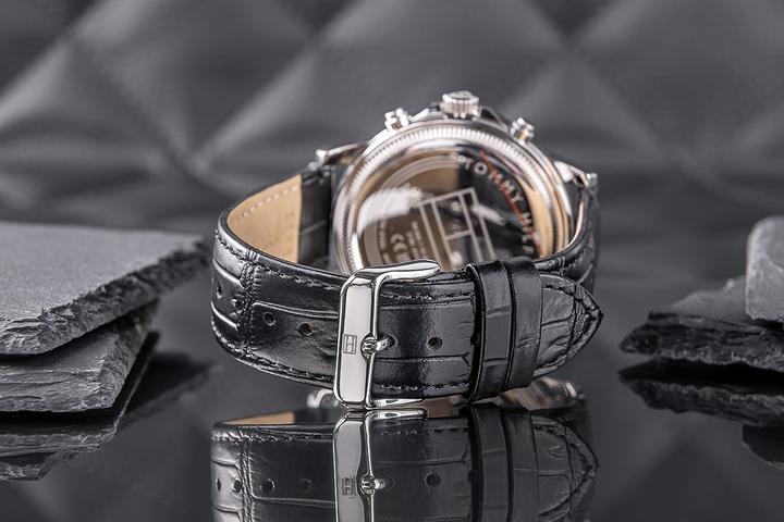Actual product image Tommy Hilfiger Steward Herrenuhr 1710605 + BOX