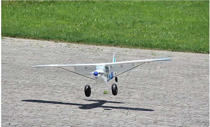 Produktbild Multiplex RC Motorflugmodell RR FunCub NG blau Modellflugzeug (Motorflugzeug)