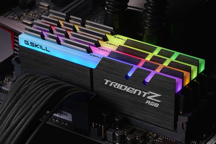 Image du produit G.Skill Trident Z RGB (4 x 8GB, 2400 MHz, RAM DDR4, DIMM)