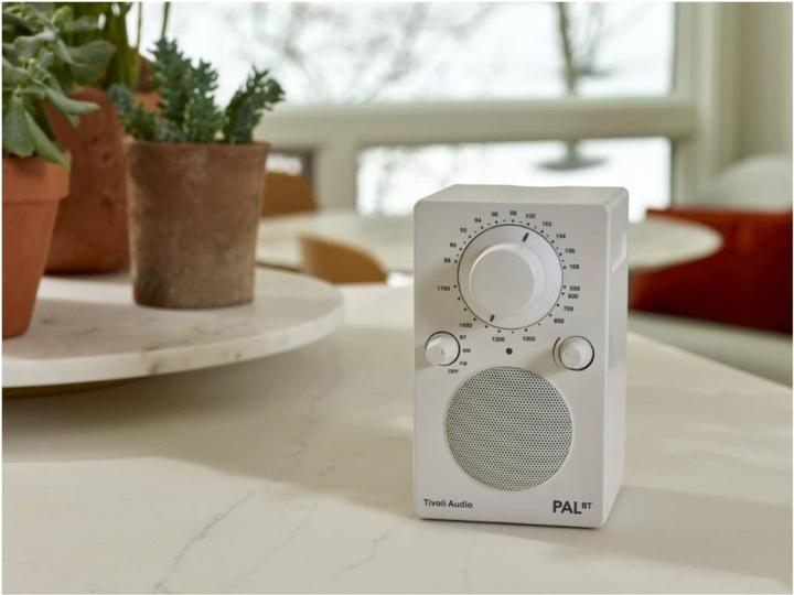 Produktbild Tivoli Audio Pal Bt (16 h)