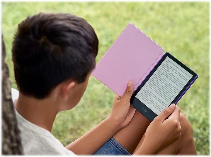 Produktbild Amazon Kindle Paperwhite Kids 2023 (6.80", 16 GB, Juwelenwald)