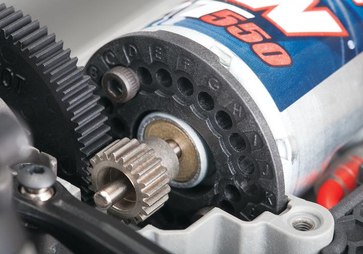 Produktbild Traxxas Factory Five Hot Rod 33 Coupe 1/9 4Tec 3.0 Tourenwagen Elektro Brushed RTR Blau (RTR Ready-to-Run)