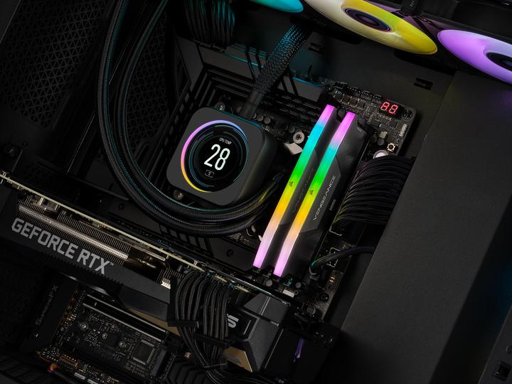 Immagine prodotto Corsair Vengeance RGB (2 x 16GB, 6000 MHz, RAM DDR5, DIMM)