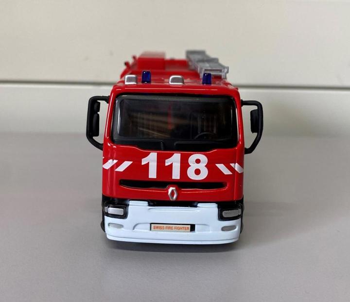 Produktbild Bburago Feuerwehr Fahrzeuge assortiert 1/50