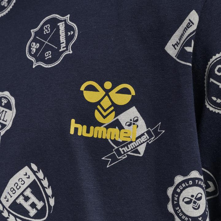 Actual product image hummel ART T-SHIRT S/S (122)
