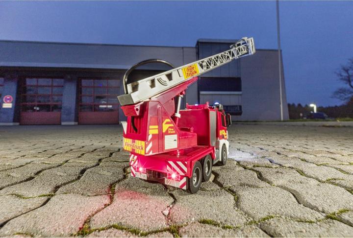 Produktbild Carson Feuerwehr m. Drehleiter (RTR Ready-to-Run)