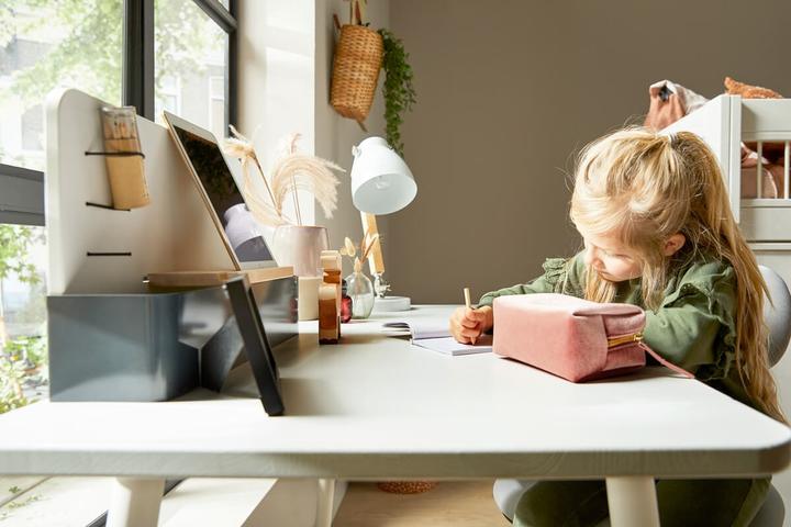 Produktbild Lifetime Kidsrooms Rueckwand mit Tablet Halter