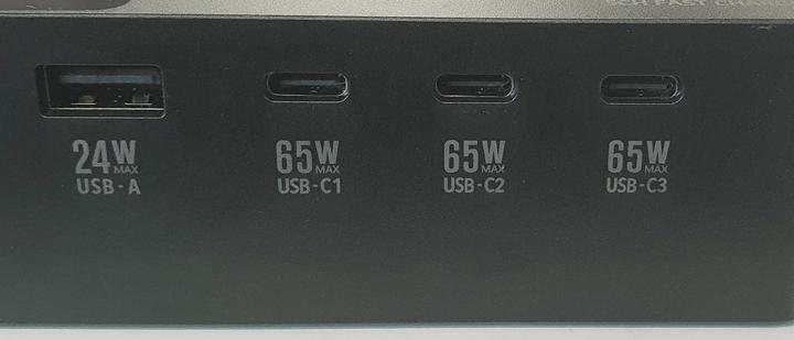 Image du produit Isdt Power 200 4+1 3x USB-C 1x USB-A avec fonction de charge sans fil (65 W)