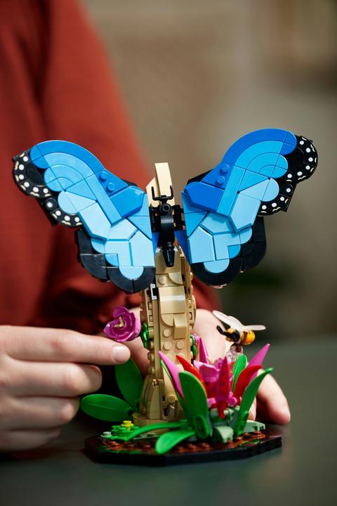 Image du produit LEGO La collection d'insectes (21342, LEGO Ideas)