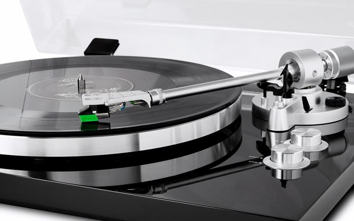 Actual product image Akai Professional Bt500 (Mid range, Manual)