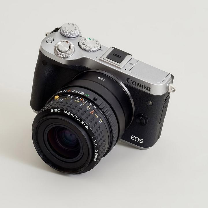 Immagine prodotto Urth Adattatore per obiettivo: compatibile con l'obiettivo Pentax K e il corpo macchina Canon EF M