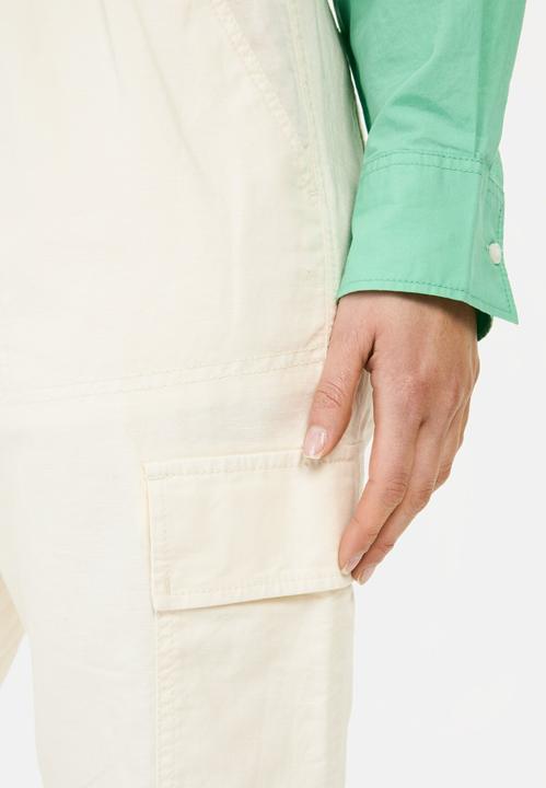 Actual product image Camel Active Loose Fit Hose aus Leinenmix (31)