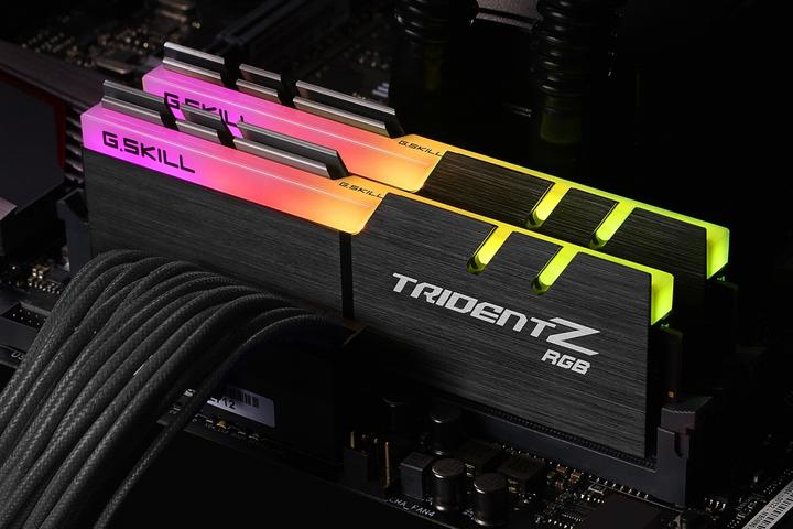 Actual product image G.Skill Trident Z RGB (2 x 8GB, 3600 MHz, DDR4-RAM, DIMM)