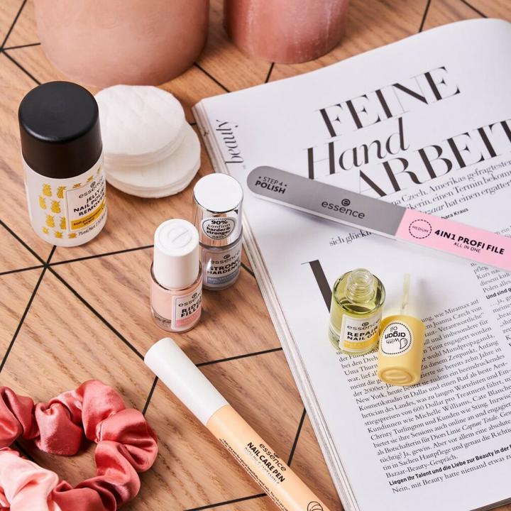 Produktbild essence Strong Hardener (Transparent, Gel-Effekt Nagellack)