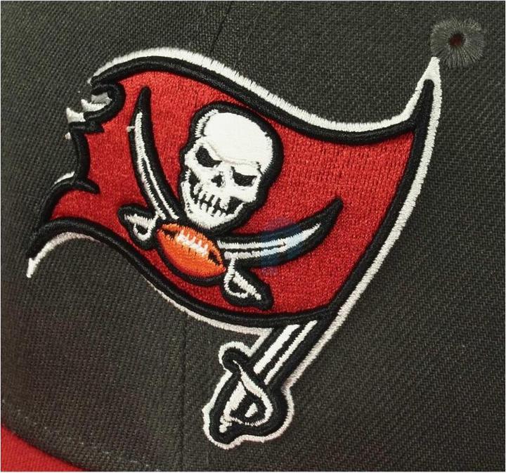 Produktbild New Era NFL - Tampa Bay Buccaneers - Pewter and Red 9Fifty OF Snapback Cap Grau OneSize (One Size)