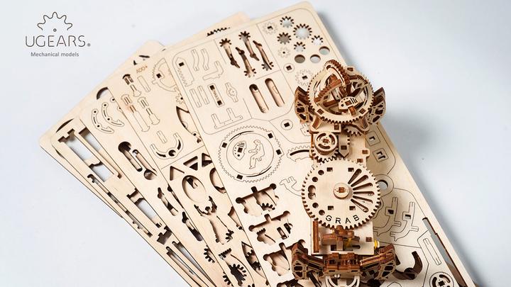 Actual product image Ugears Train Transshipment point