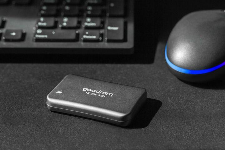 Image du produit Goodram SSDPR-HL200-01T Disque dur externe à semi-conducteurs 1024 Go Gris (1024 Go)
