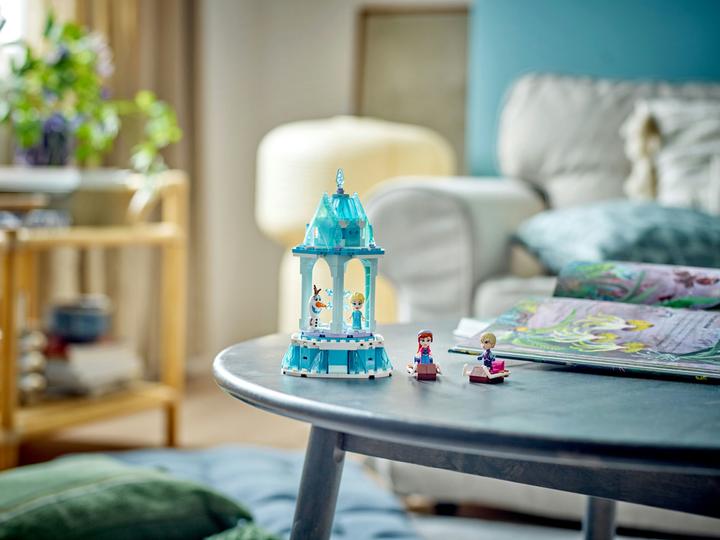 Produktbild LEGO Annas und Elsas magisches Karussell (43218, LEGO Disney)