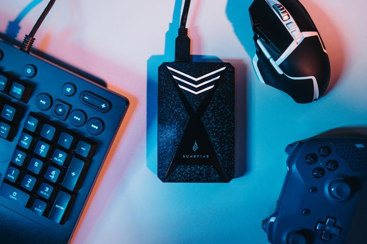 Actual product image SureFire Gaming Bunker (1000 GB)