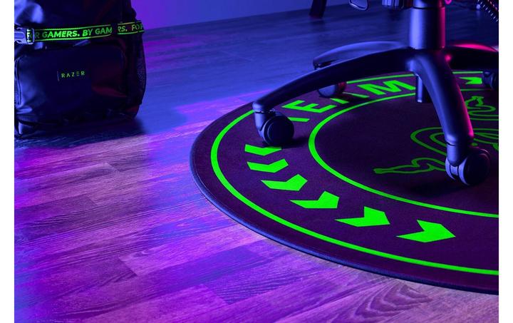 Actual product image Razer Floor Rug (12 x 12 x 126 cm)
