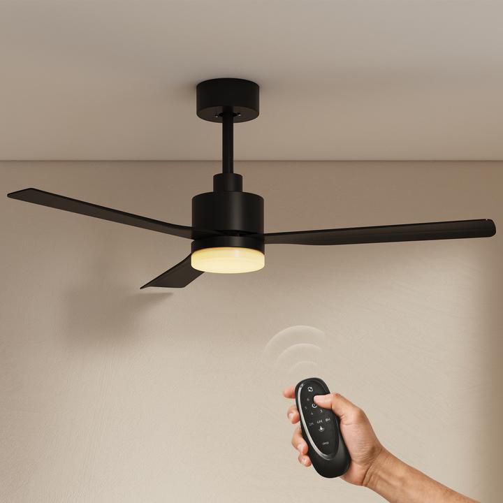 Produktbild Emke Deckenventilator mit Beleuchtung, 3 Blättern, 6 Geschwindigkeiten, 3 Lichttemperatur,Ø132cm, Schwarz