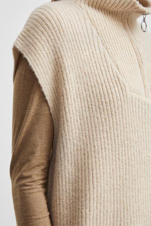 Actual product image B.young woan sweater onea (M)