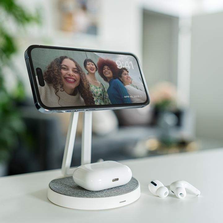 Actual product image Xlayer MagFix Pro 2 in 1 Charging Station 15W Grey/White (15 W)