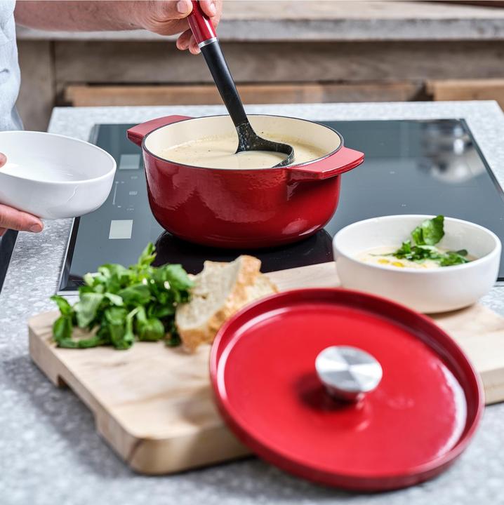 Actual product image KitchenAid braadpan 22cm - gemailleerd gietijzer - keizer rood - rond (26 cm, Casserole + Stewpot, Cast iron)