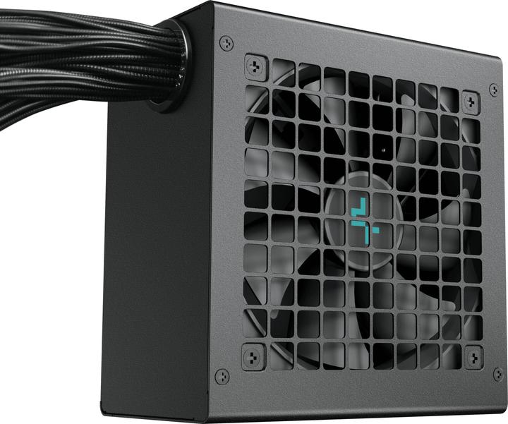 Actual product image Deepcool PK750D (750 W)