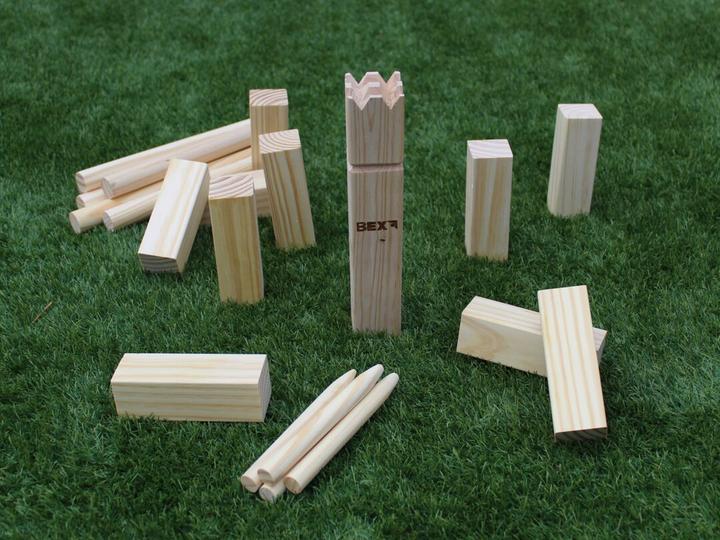 Actual product image Bex Viking chess Kubb