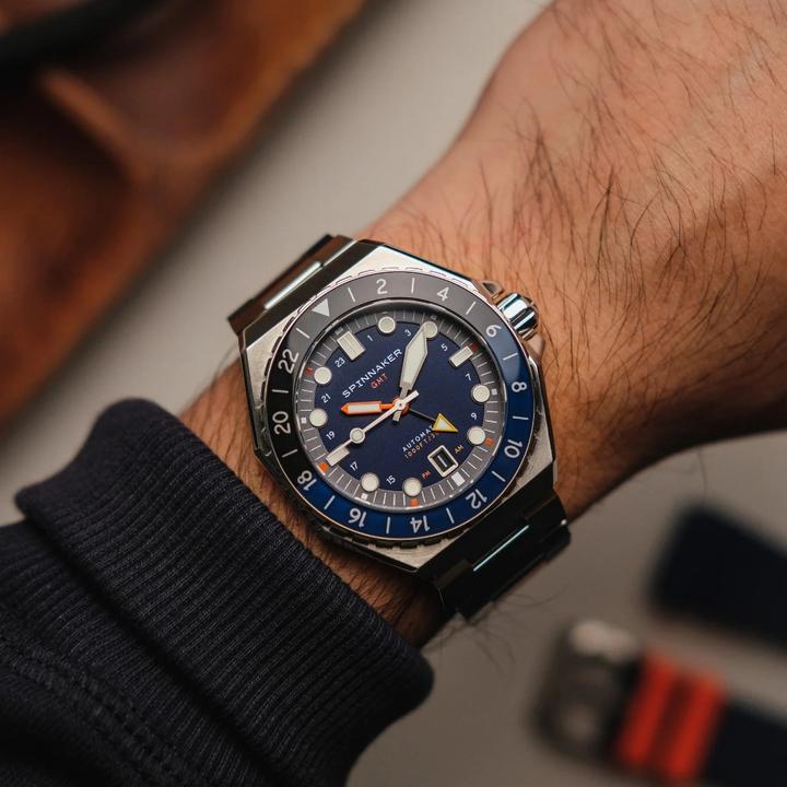 Immagine prodotto Spinnaker SP-5119-22 Dumas (Orologio sub, 44 mm)
