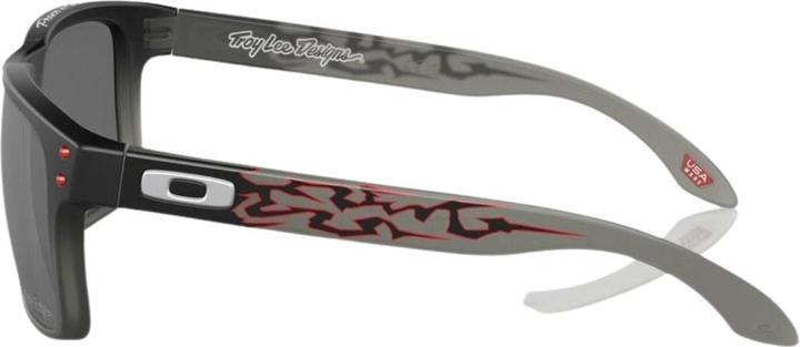 Actual product image Oakley Holbrook