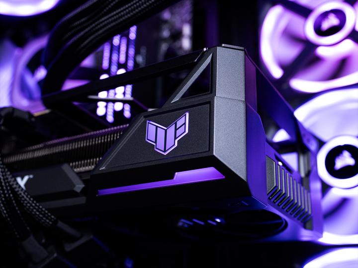 Image du produit Joule Performance L1134541 (Intel Core Ultra 9 285K, 64 Go, 4000 Go, GeForce RTX 5080)