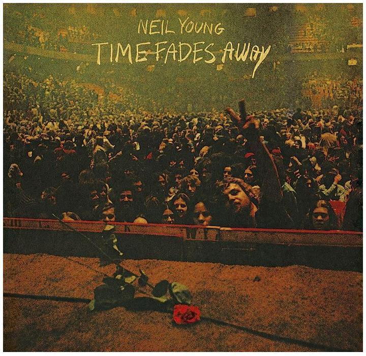 Productafbeelding De tijd vervaagt (Neil Young, 2022)