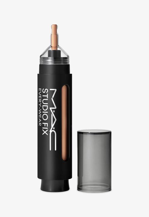 Actual product image MAC Cosmetics Studio Fix Every-Wear All-Over Face Pen No. NW18 (NW18)