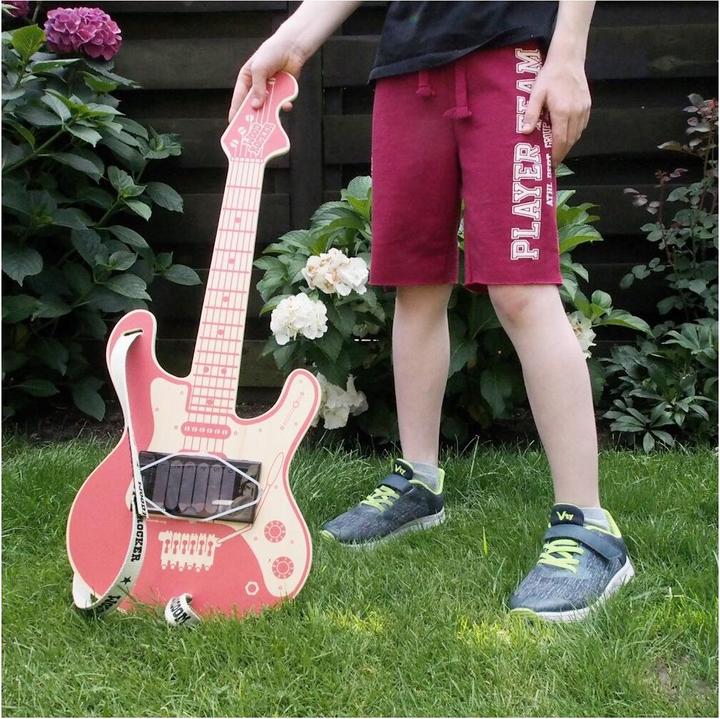 Actual product image Woodrocker - the smart air guitar for professionals!