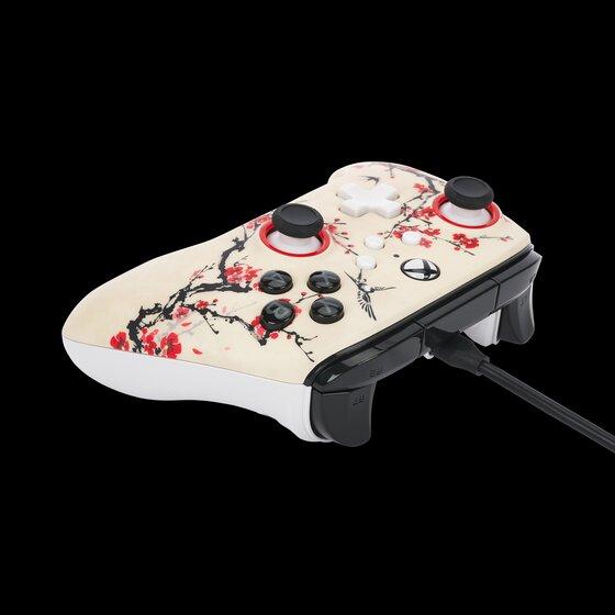 Actual product image Esselte Advantage Wired Controller - Warrior's Nirvana (Xbox Series X, PC, Xbox Series S)