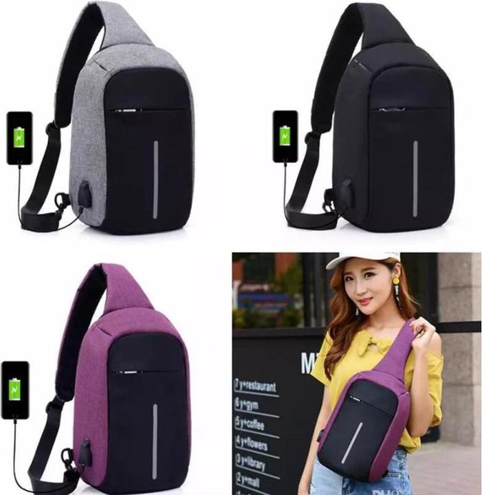 Produktbild JTI Diebstahlsichere Umhängetasche/Schultertasche mit USB-Anschluss - Schwarz
