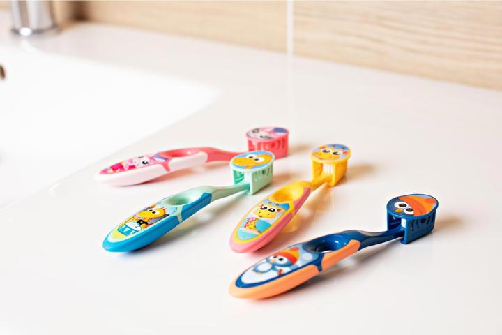 Actual product image Jordan Step By Step toothbrush for children 3-5 years Soft 1pcs. (Soft, 1 x)