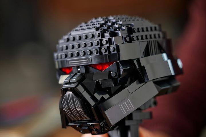 Actual product image LEGO Dark Trooper Helmet (75343, LEGO Rare Sets, LEGO Star Wars)