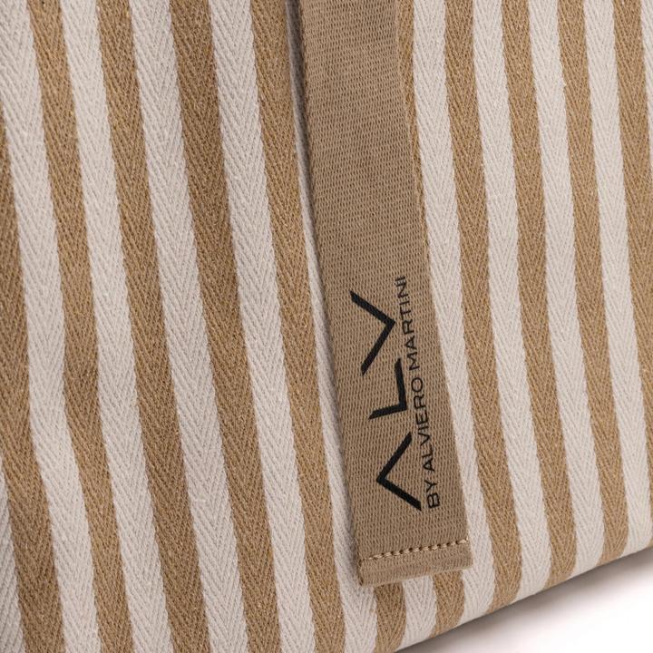Actual product image ALV by Alviero Martini Damen Shopper Tasche - Modell Ardea - Nylon - 44.0 X 34.0 X 18.0 Cm (5.39 l)