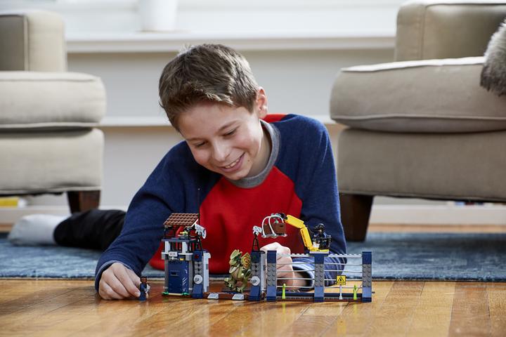 Produktbild LEGO Angriff des Dilophosaurus (75931, LEGO Jurassic World)