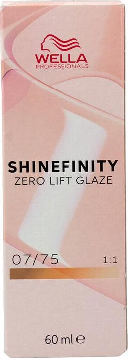 Immagine prodotto Wella Shinefinity Raspberry Latte 07/75 Biondo Medio Sabbia Mogano Colore per Capelli 60ml (07, 75 Biondo sabbia medio Mogano)