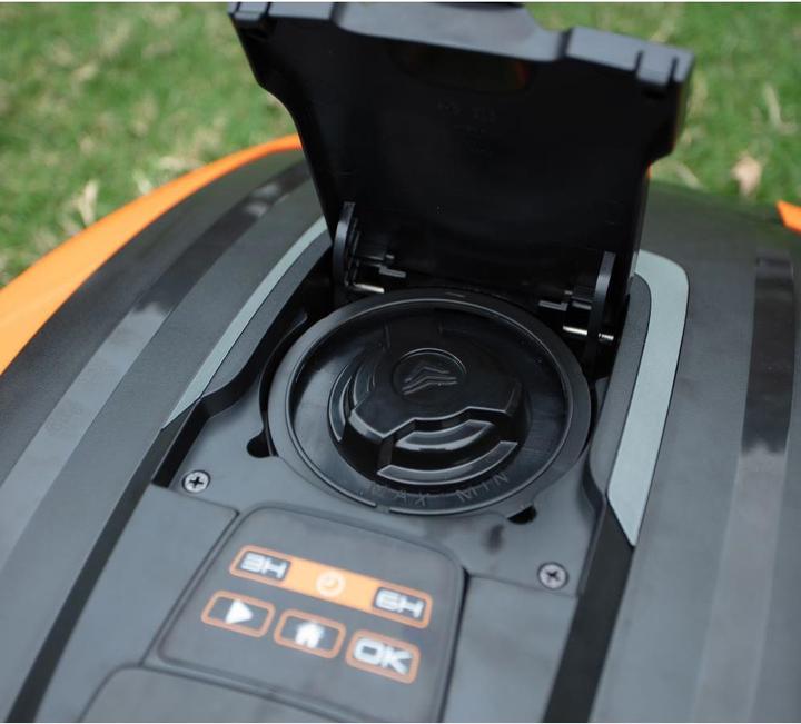 Image du produit Yard Force Robot de tonte EasyMow 260B (300 m²)