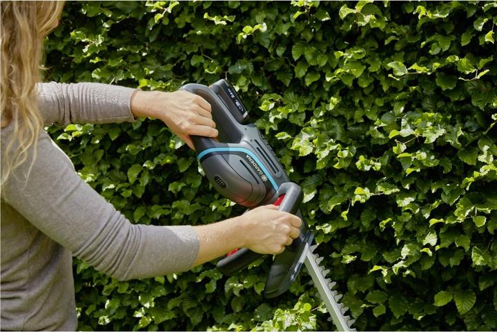 Produktbild Gardena ComfortCut (Akkuheckenschere)