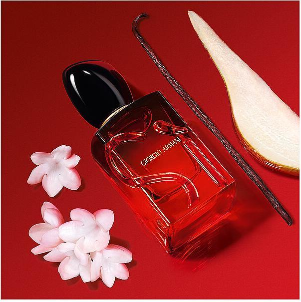 Actual product image Giorgio Armani Sì Passione Intense Refillable (Eau de parfum, 30 ml)