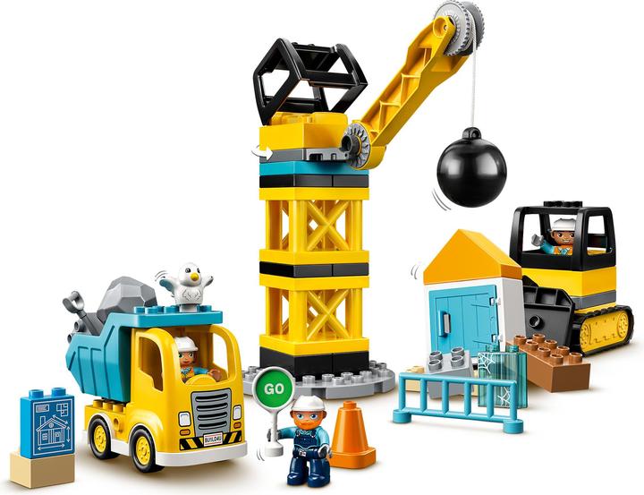 Actual product image LEGO DUPLO construction site with wrecking ball (10932)